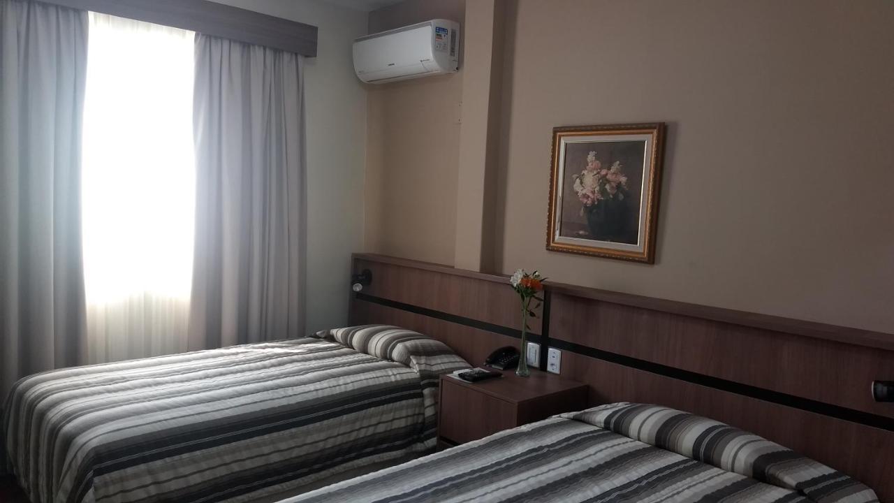 Castel Plaza Hotel Resende Bagian luar foto