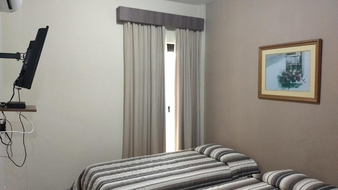 Castel Plaza Hotel Resende Bagian luar foto