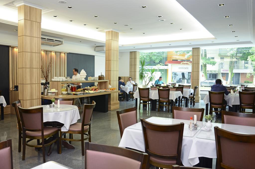 Castel Plaza Hotel Resende Bagian luar foto